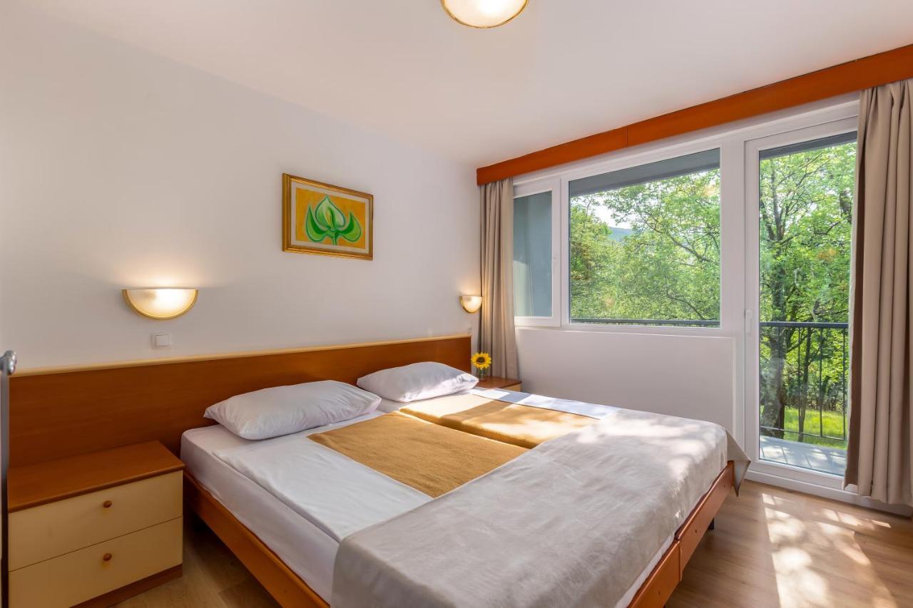 Kacjak Holiday park 2*